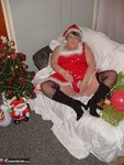 Grandma Libby. Santa's Real Toy Free Pic 3