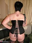 Double Dee. Corset Curves Free Pic 6