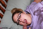 Gangbang Momma. Four Facials & A Shave Free Pic 1