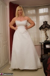 Melody. White Wedding Free Pic 2