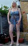 Dimonty. In The Garden Free Pic 14