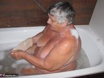 Grandma Libby. Bathroom Free Pic 18