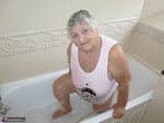 Grandma Libby. Bath Time Free Pic 5