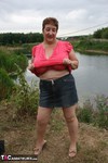 Kinky Carol. Tits Out In The Park Pt1 Free Pic 10