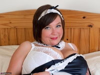 Roxy. Maid To Please Free Pic 10