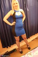 Tracey Lain. Blue Dress Arse Spunk Free Pic 1