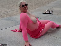Barby. Fingering On The Beach Free Pic 18