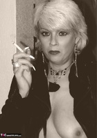 Dimonty. Smoking In Black & White Free Pic 2