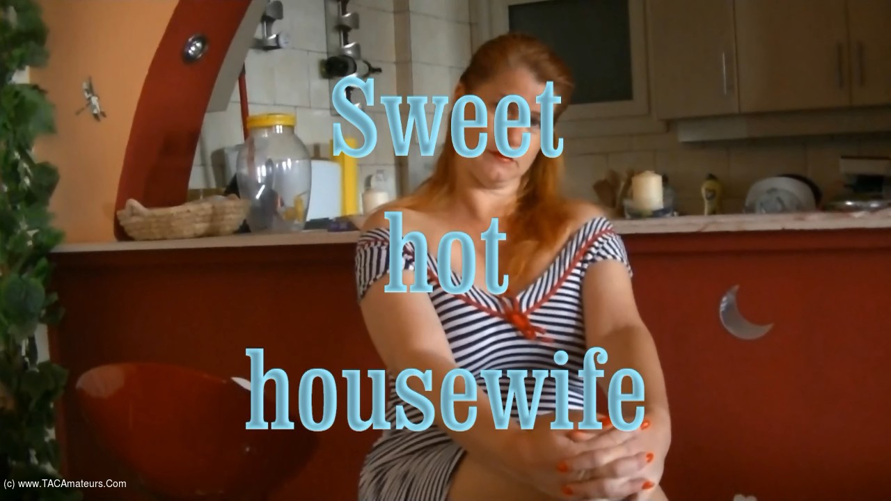 AngelEyes - Sweet Hot Housewife scene 0