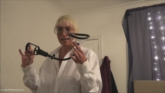 Barby Slut - Pussy Pump video